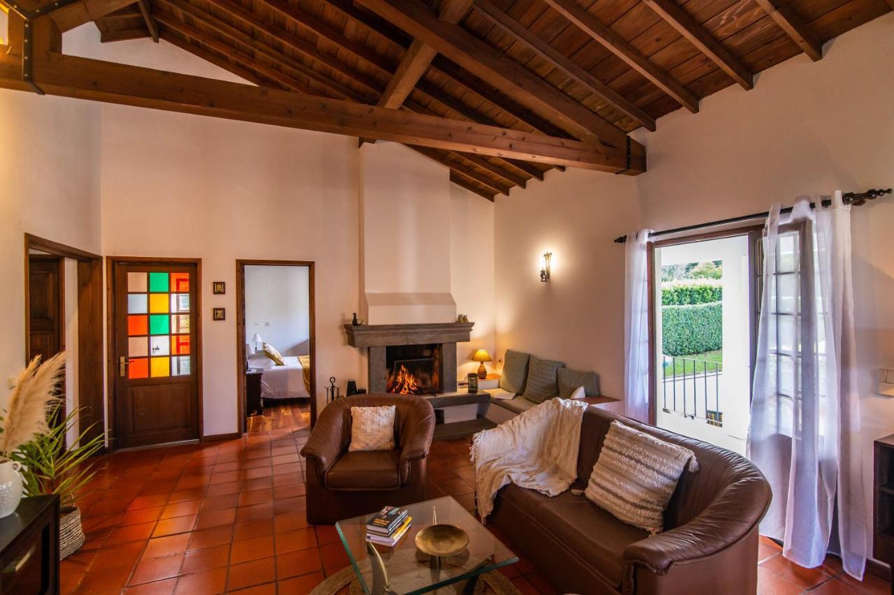 São Vicente Ferreira Casa Do Pinheiro With Shared Swimming Poolヴィラ エクステリア 写真